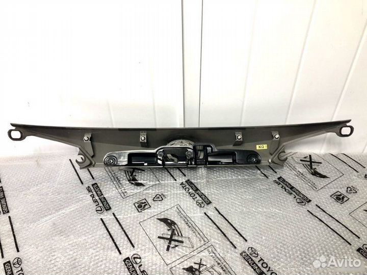 Накладка багажника Toyota Rav4 40