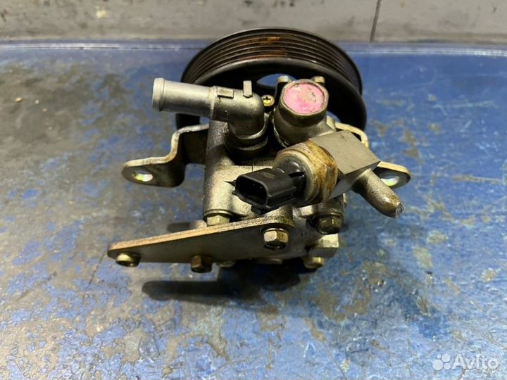 Гур Nissan X-Trail T30 QR25DE 2.5