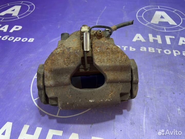 Суппорт передний левый Volkswagen Touareg 7L BAC