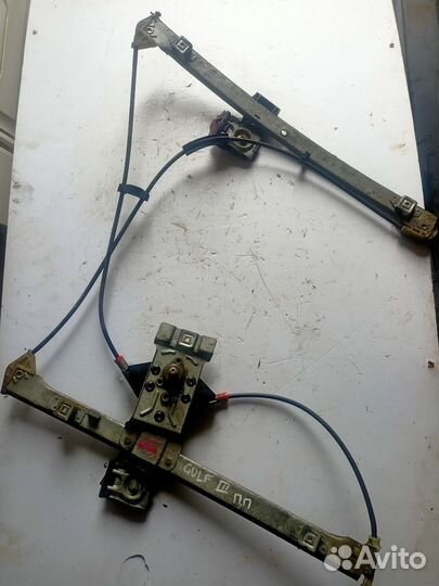 Стеклоподъемник передний правый VW Golf 3 купе