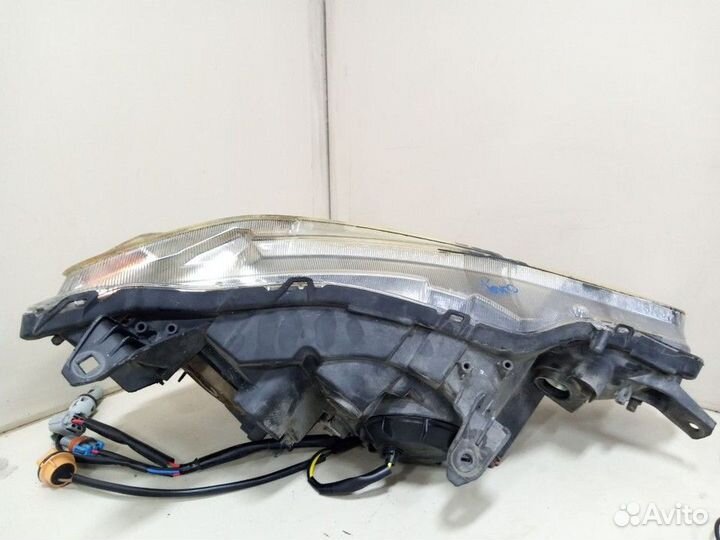 Фара передняя левая Mitsubishi Lancer