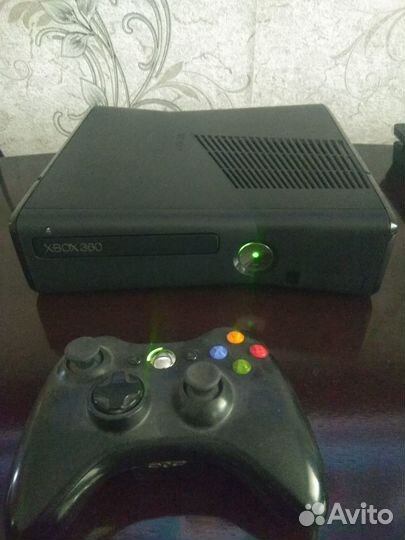 Xbox 360 4Gb+250Gb