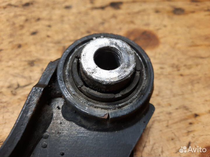 Рычаг подвески задний левый Volkswagen Golf 6 AJ5