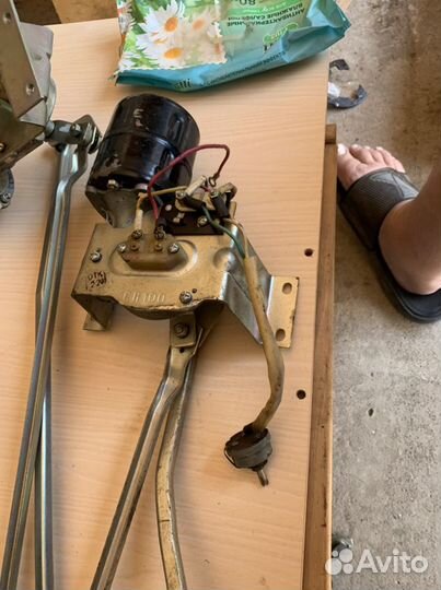 Стеклоочиститель газ-53