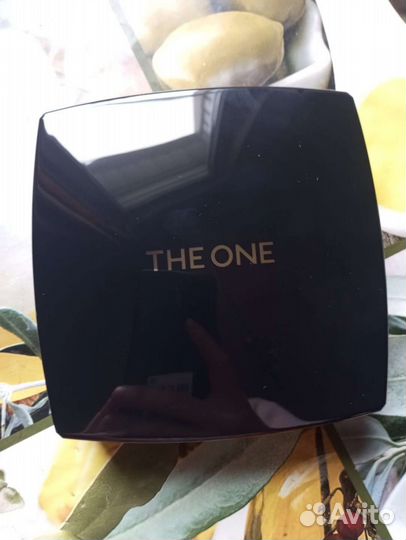 Тени для век