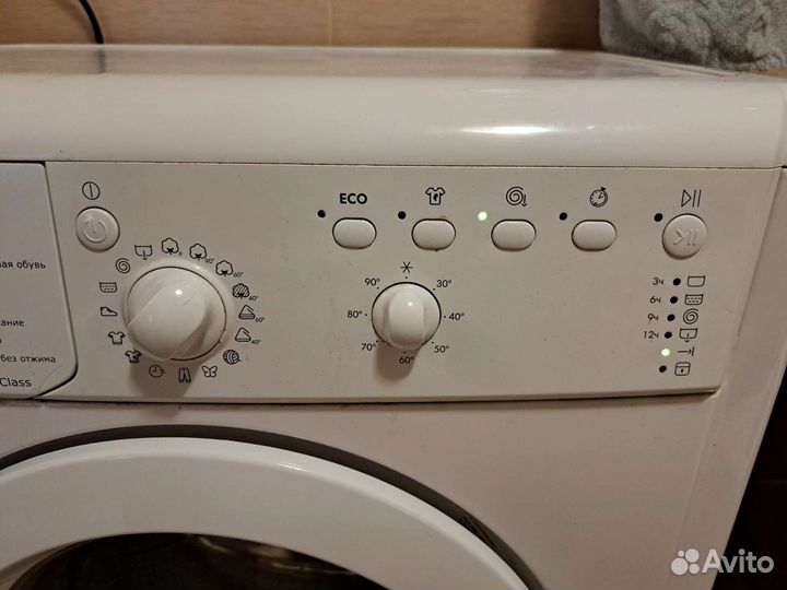 Стиральная машина indesit