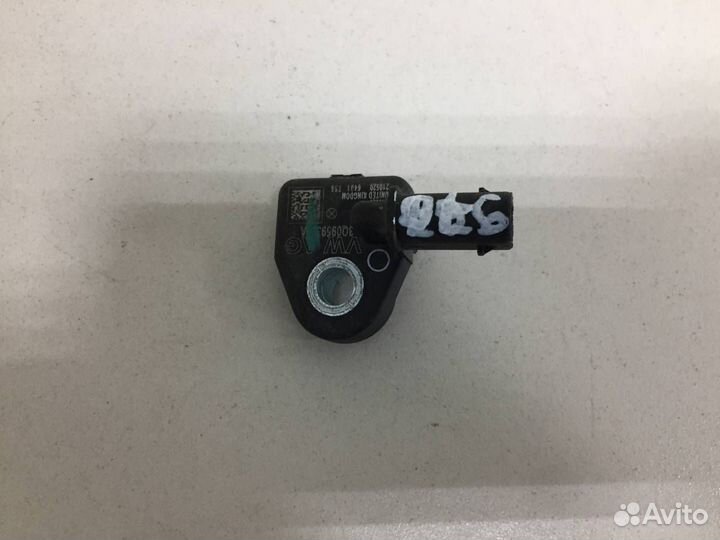 Датчик AIR BAG Skoda Karoq 2017