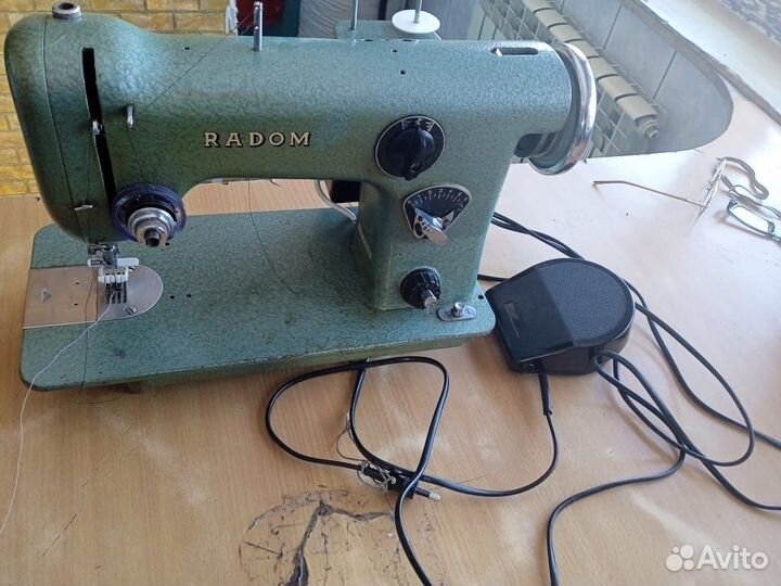 Швейная машинка Радом