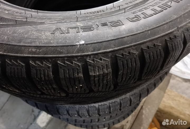 Шины зимние R 18 265 60 Nokian