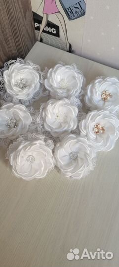 Бантики белые с кружевом