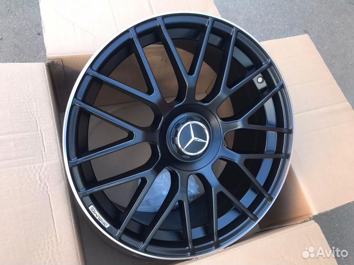 Диски одноширокие AM053 R17 5*112 на Mercedes E C