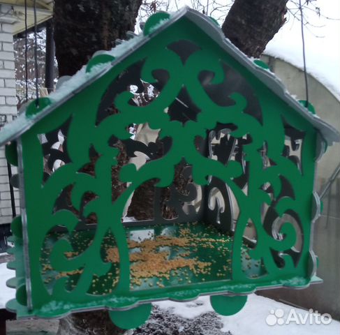 Кормушка для птиц