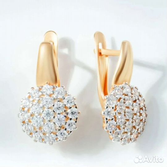 Серебряные серьги с фианитами новые