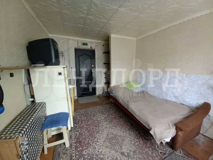 Комната 12 м² в 1-к., 2/4 эт.