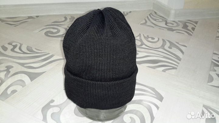 Шапка новая