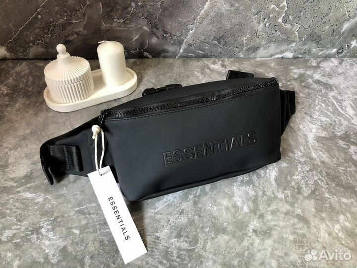 Мужская сумка поясная essentials черная новая