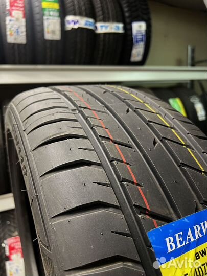 Bearway BW118 285/30 R21 80H