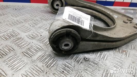 Рычаг передний верхний левый mercedes benz E-class