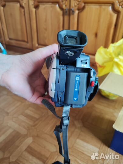 Видеокамера sony кассетная