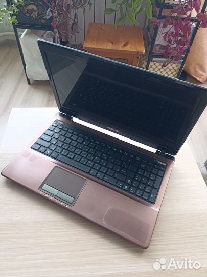 Ноутбук asus