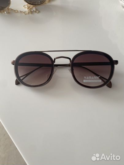 Солнцезащитные очки