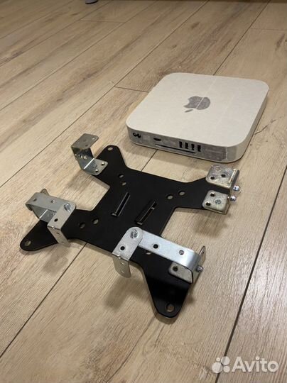 Кроншейн - крепление Mac Mini