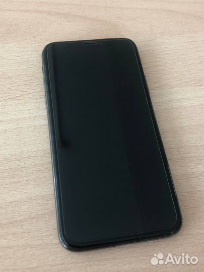 iPhone Xs, 64 ГБ