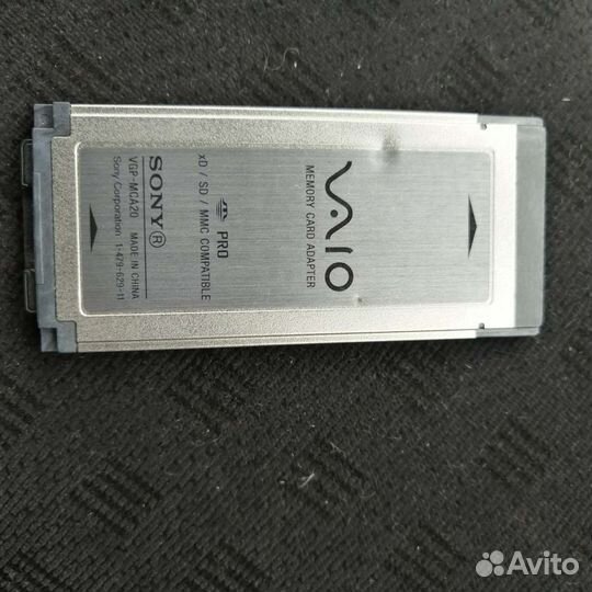 Адаптер карт памяти на Sony Vaio. Оригинал