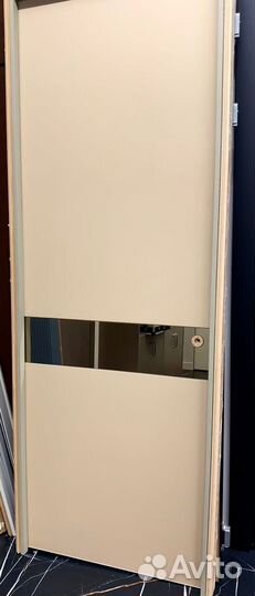 Межкомнатные двери с коробкой