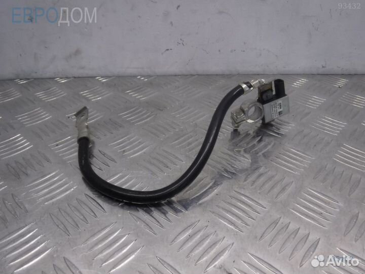 Клемма минус BMW F21 LCI