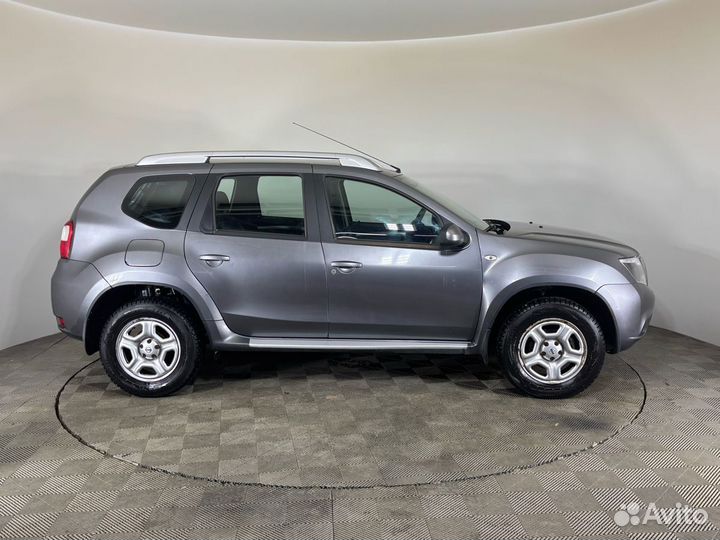 Nissan Terrano 2.0 AT, 2017, 185 000 км