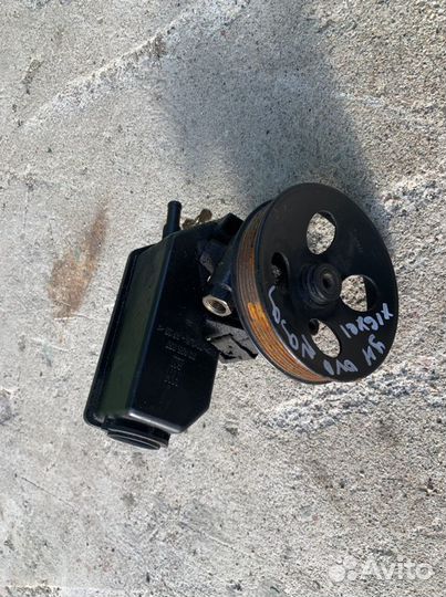 Насос гур x16xel Opel Vectra B