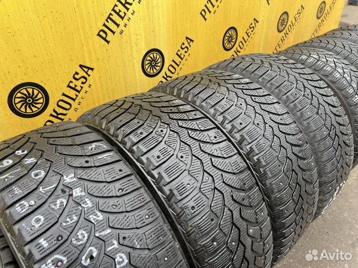 Bridgestone Blizzak Spike-01 215/60 R16 99T