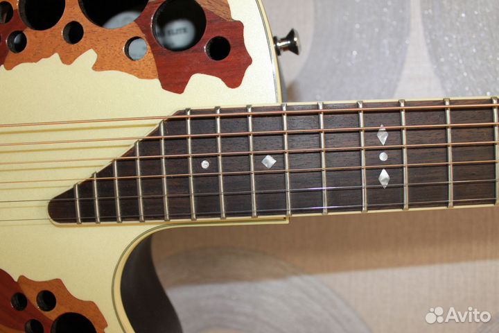 Электро-акустическая гитара Ovation,новая