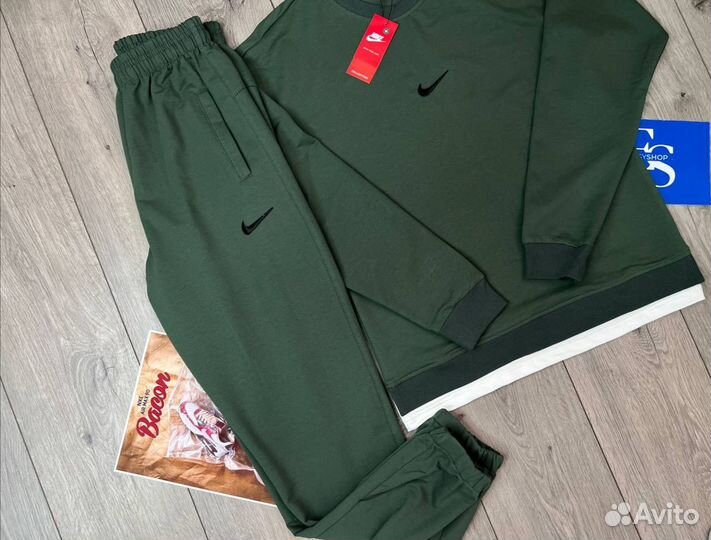 Спортивный костюм мужской новый