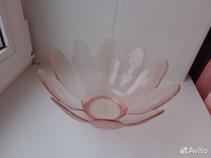 Блюда, вазы, салатники