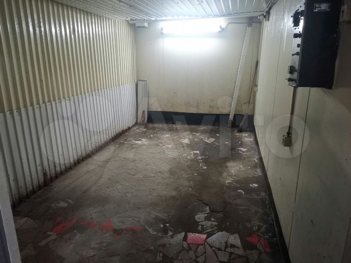 Машиноместо, 15 м²
