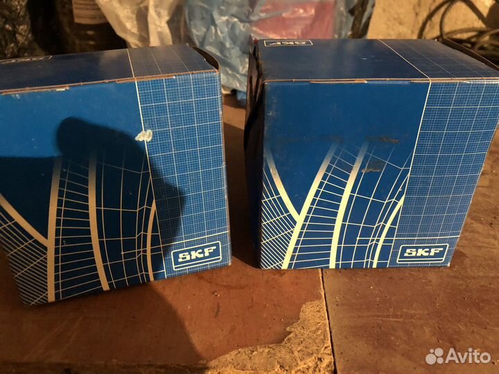 Подшипник опоры стойки/опорный подшипникSKF(mazda)