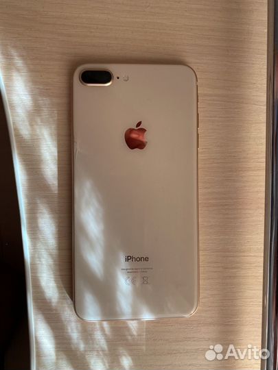 iPhone 8 Plus, 64 ГБ