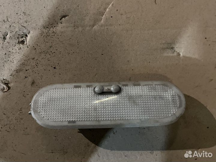 Плафон внутреннего освещения для Renault Duster I