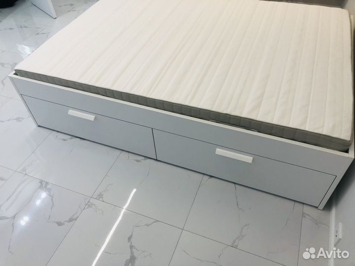 Кровать IKEA новая+ матрац