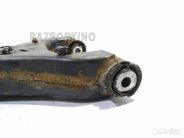 Рычаг задний верхний левый