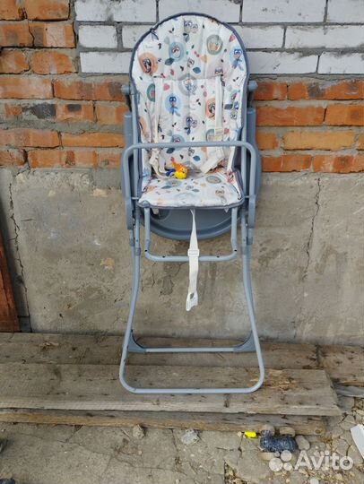 Стульчик для кормления