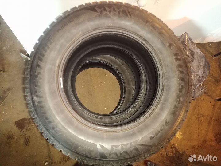 Bridgestone Ice Cruiser 7000 265/65 R17 116