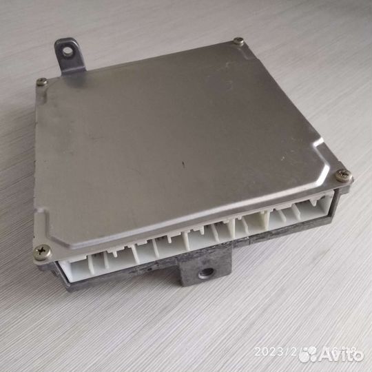 Блок управления двигателем honda