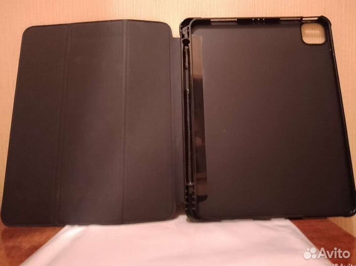 Чехол на iPad pro 11