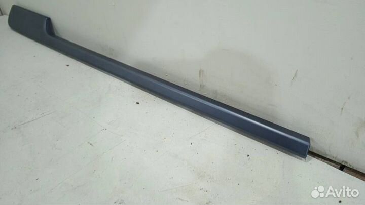 Молдинг двери передней левой Land Rover Range Rover Vogue 4 L405