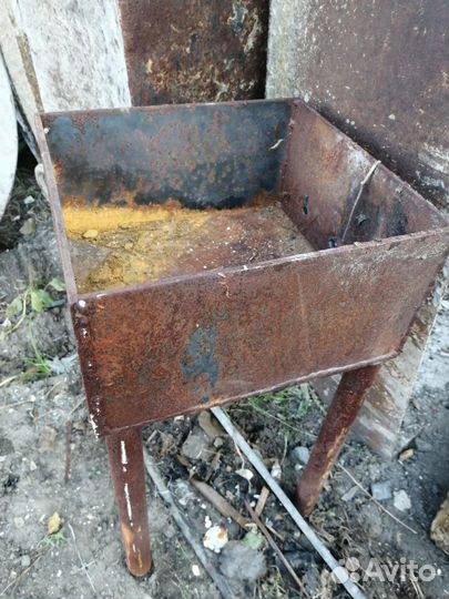 Мангал из металла 60.на.32см