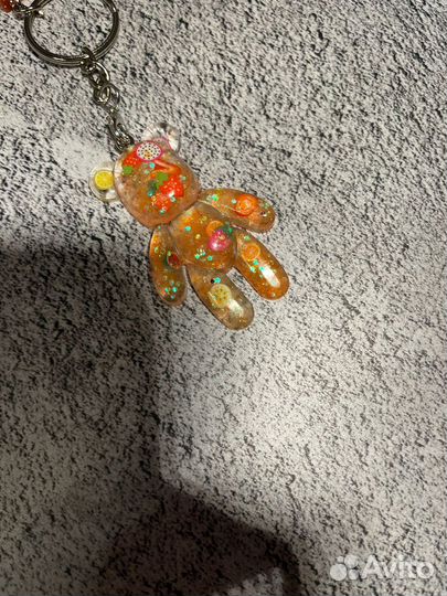 Брелок из эпоксидки