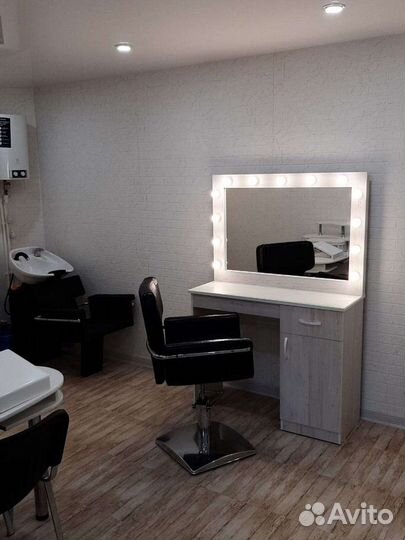 Маникюр педикюр парикмахер косметолог